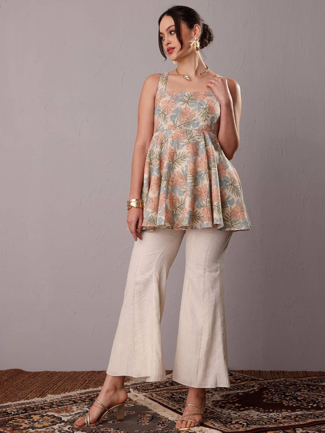 SILCHIC Floral Printed Sleeveless Peplum Top With Flared Trousers Co-Ords — photo 1
