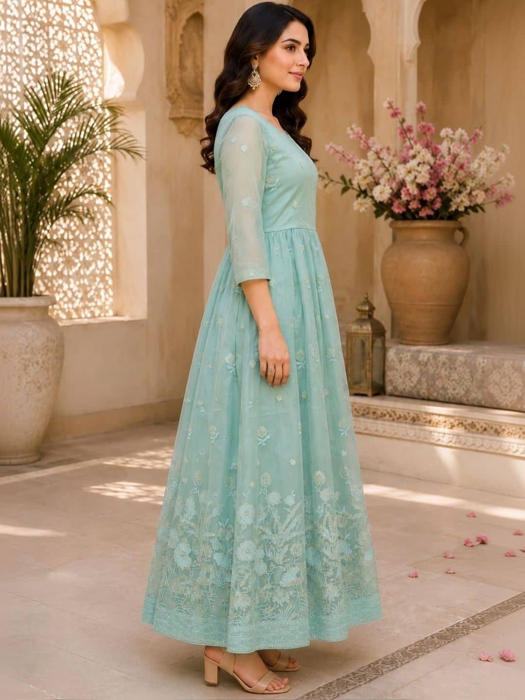 SILCHIC Floral Embroidered Pleated Organza Anarkali Kurta With Trousers & Dupatta — photo 4