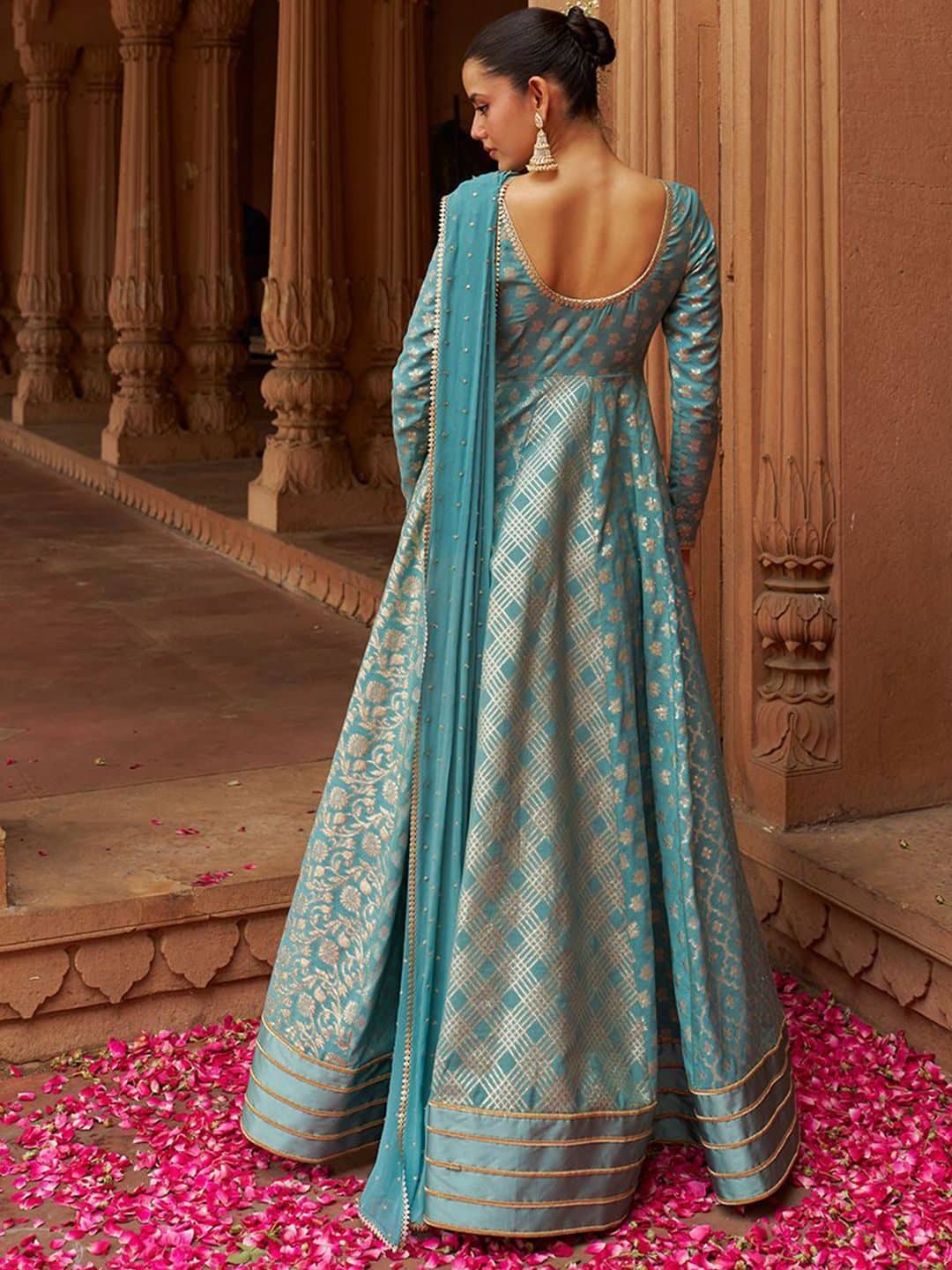 SILCHIC Floral Jacquard Chanderi Silk Anarkali Kurta — photo 4