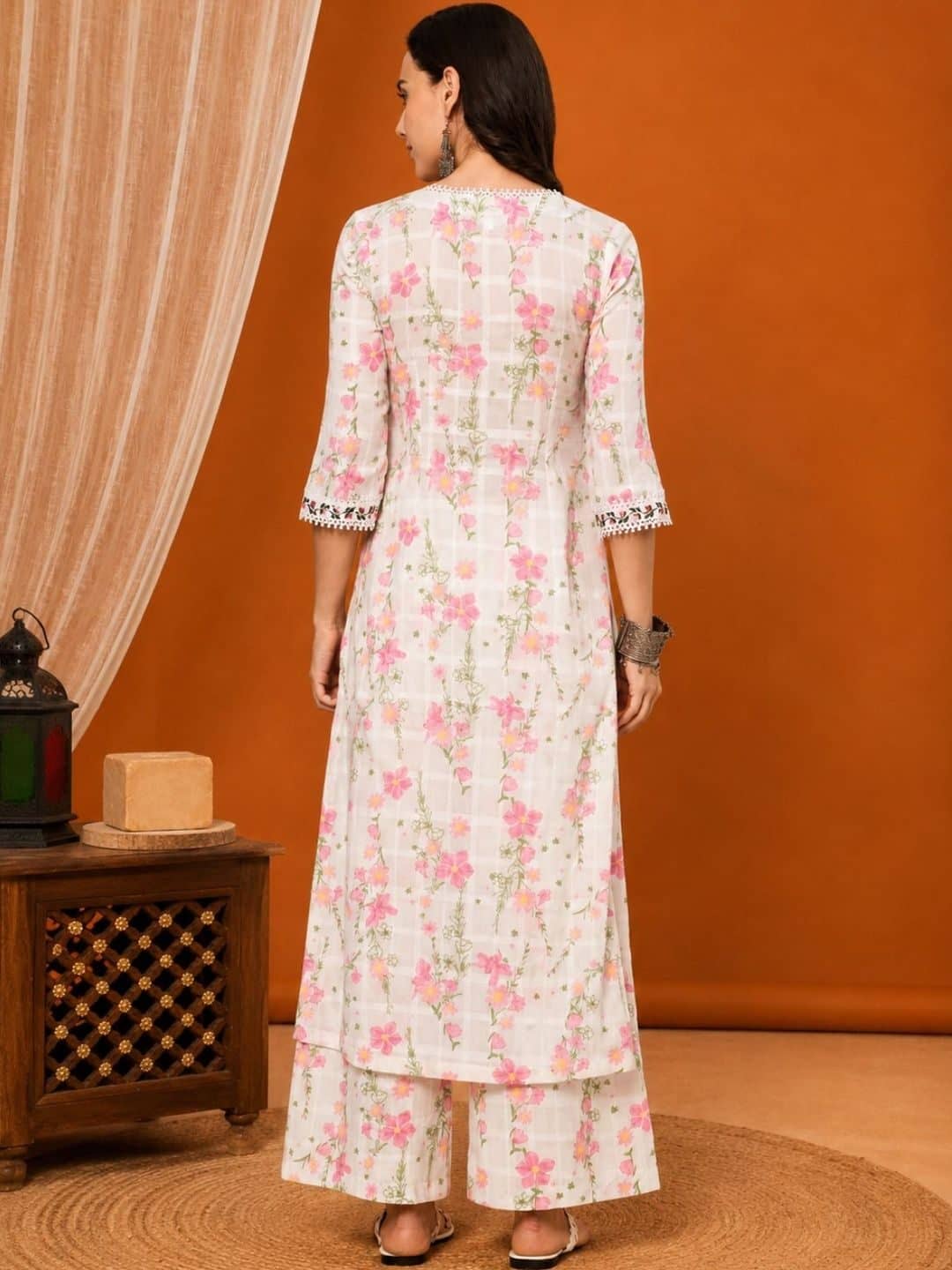 SILCHIC Women Floral Printed Regular Thread Work Kurta with Palazzos — photo 4