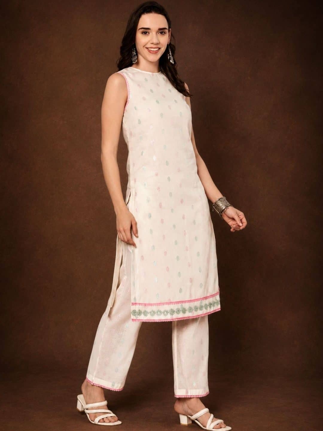 SILCHIC Women Ethnic Motifs Printed Regular Kurta with Trousers — photo 4