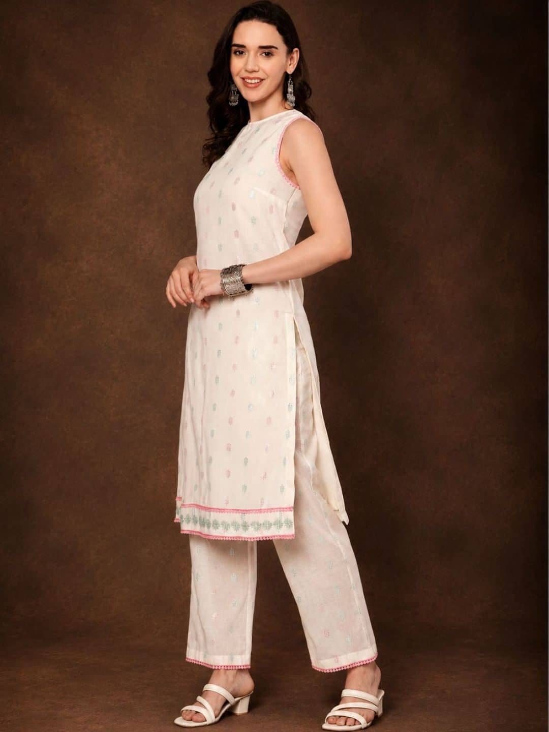 SILCHIC Women Ethnic Motifs Printed Regular Kurta with Trousers — photo 3