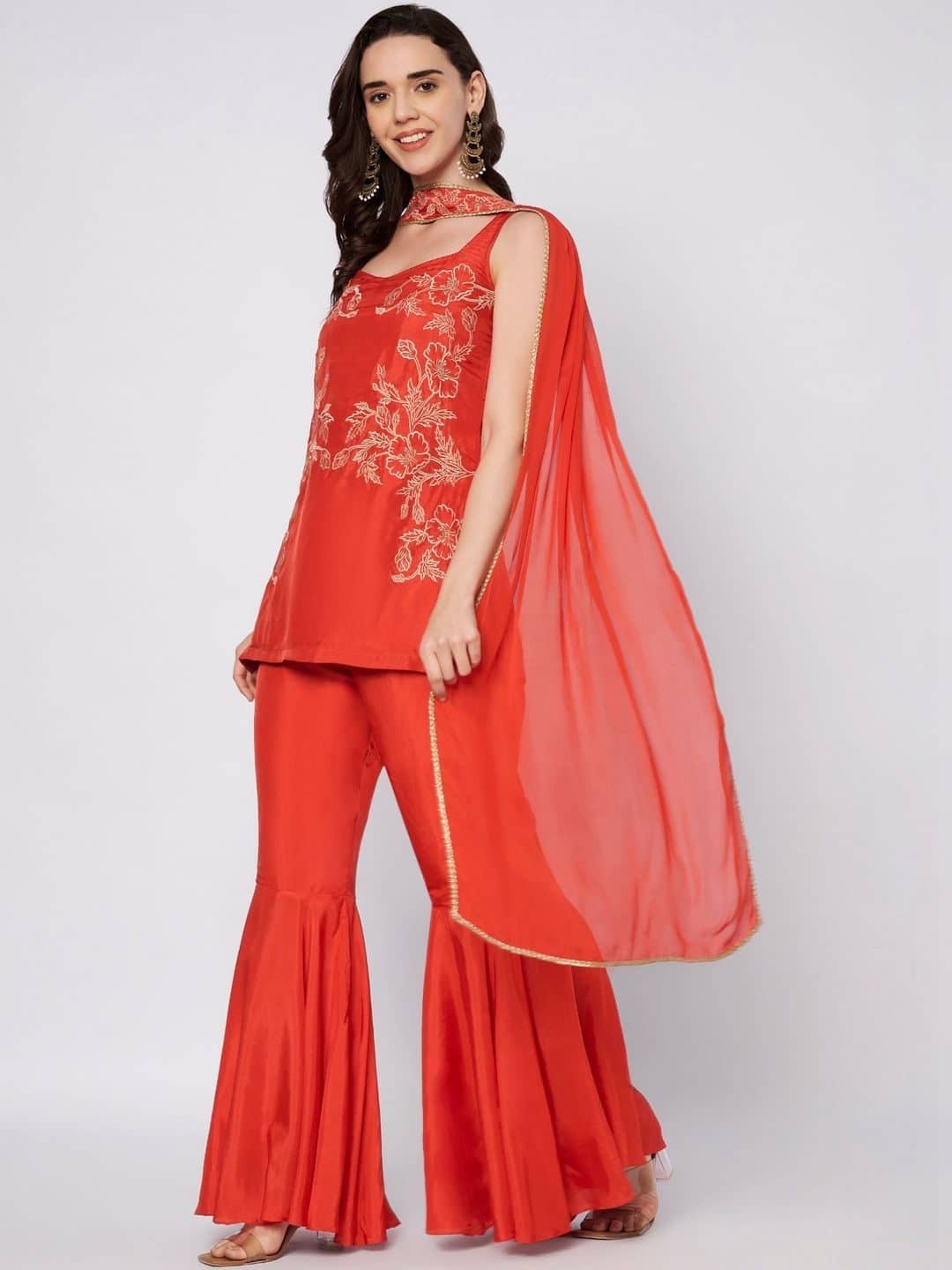 SILCHIC Ethnic Motifs Embroidered Regular Thread Work Kurti With Sharara With Dupatta — photo 3