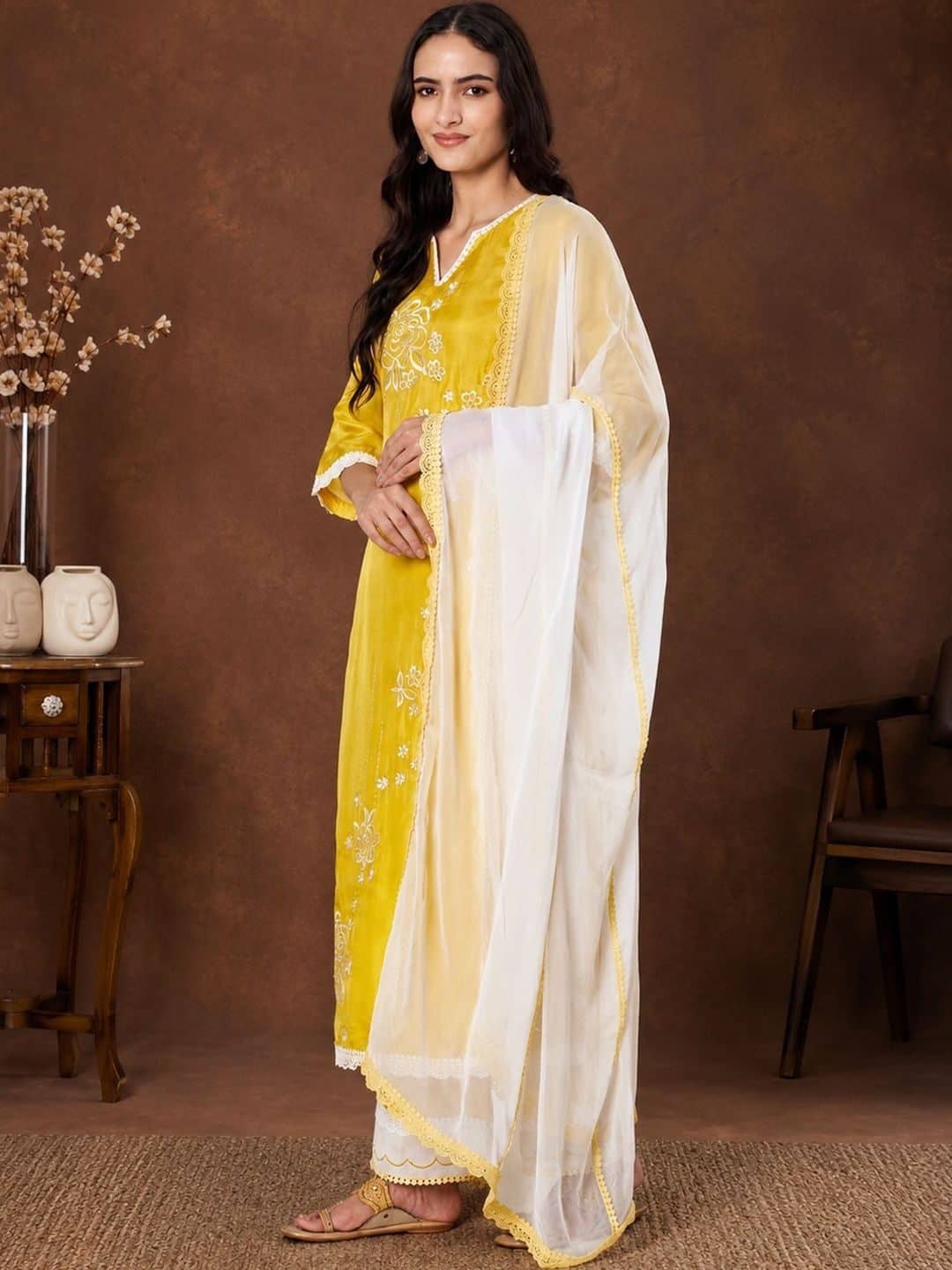 SILCHIC Women Embroidered Regular Thread Work Kurta with Trousers & With Dupatta — photo 2
