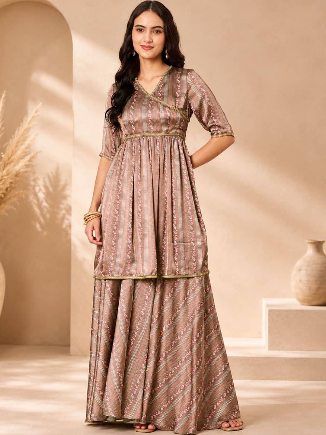 SILCHIC Women Floral Printed Embroidered Kurta with Palazzos — photo 4
