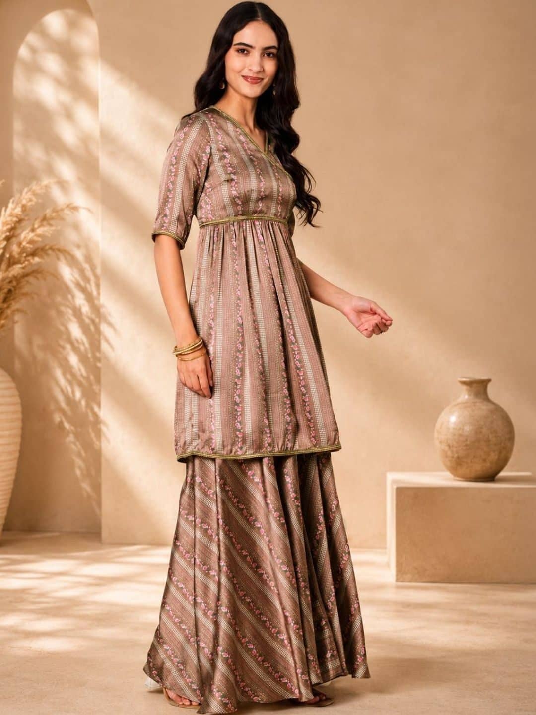 SILCHIC Women Floral Printed Embroidered Kurta with Palazzos — photo 1