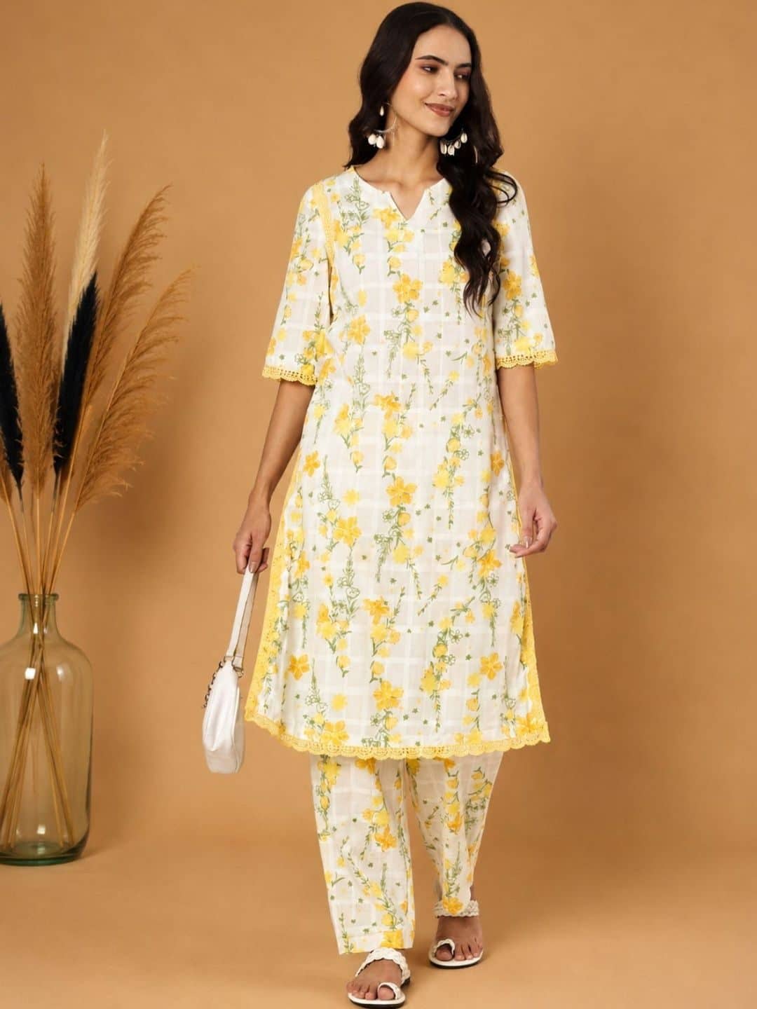 SILCHIC Women Floral Printed Regular Pure Cotton Kurta with Trousers — photo 4