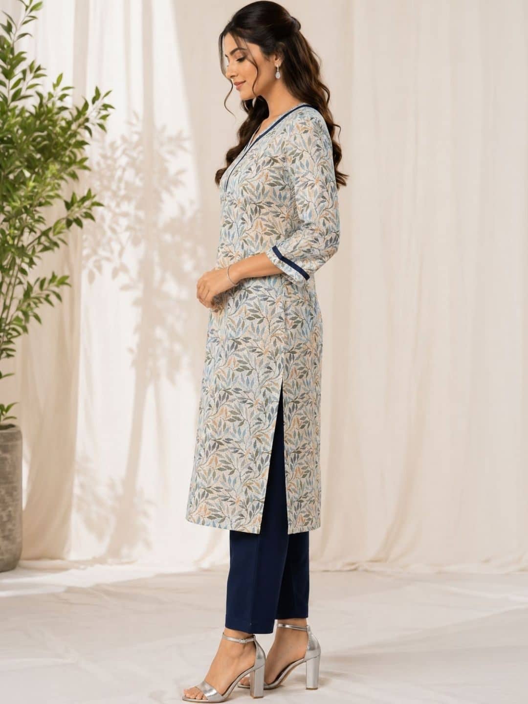 SILCHIC Women Ethnic Motifs Printed Regular Kurta with Trousers — photo 3