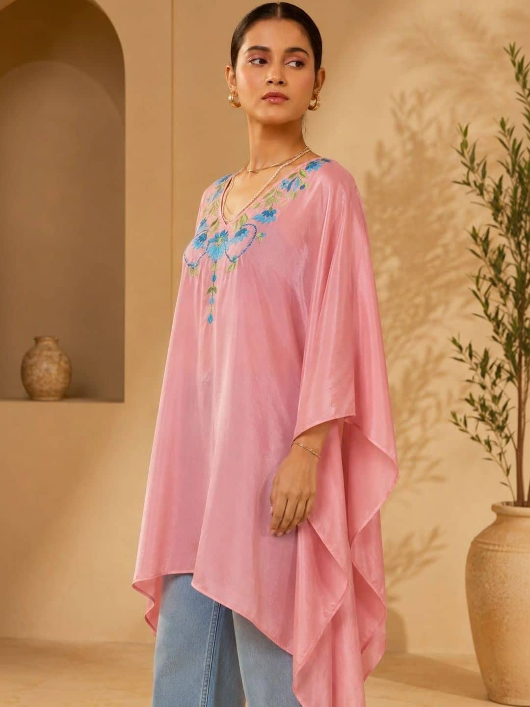 SILCHIC Floral Embroidered Kimono Sleeve Crepe Kaftan Dress — photo 2