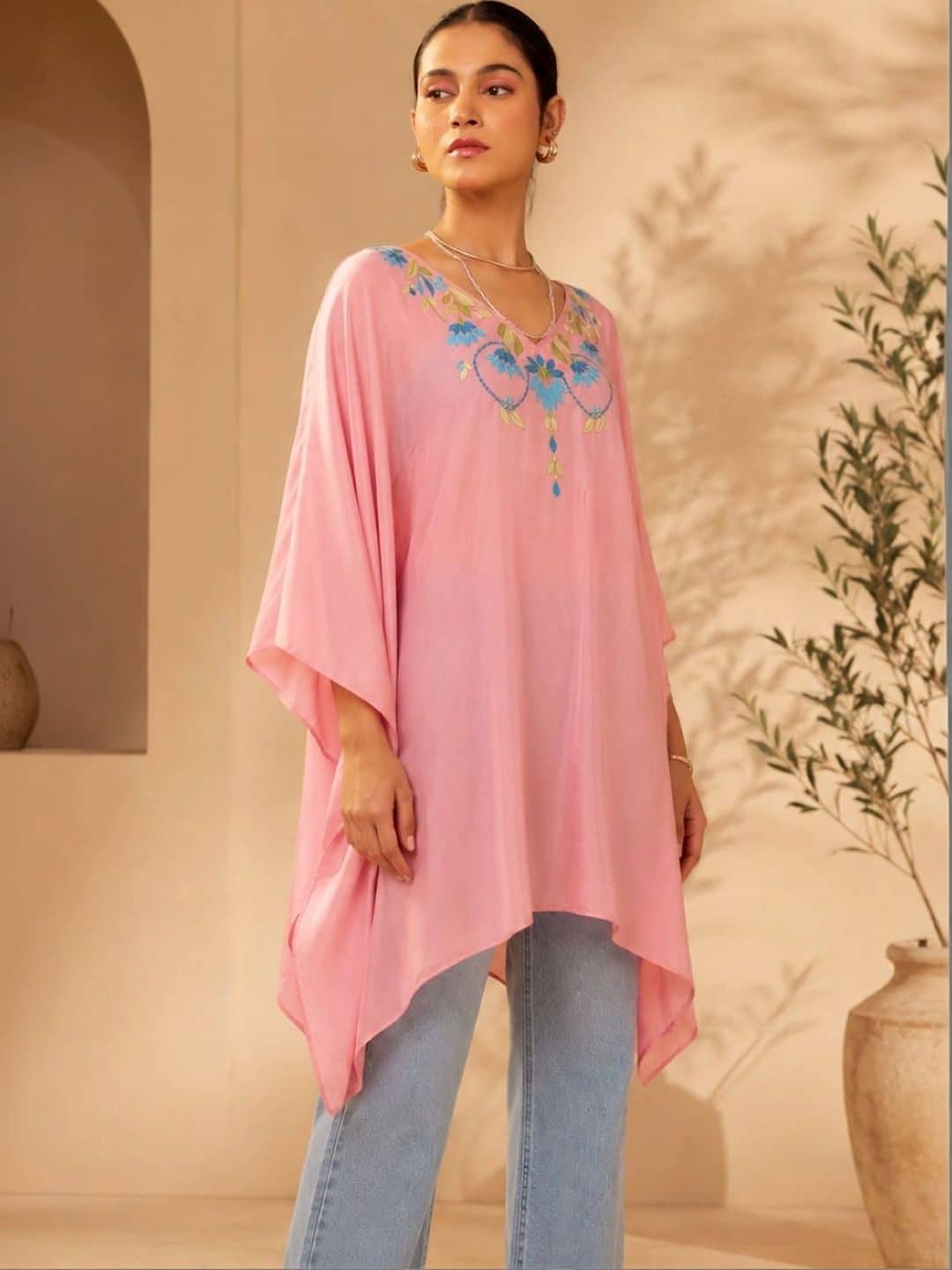 SILCHIC Floral Embroidered Kimono Sleeve Crepe Kaftan Dress — photo 5