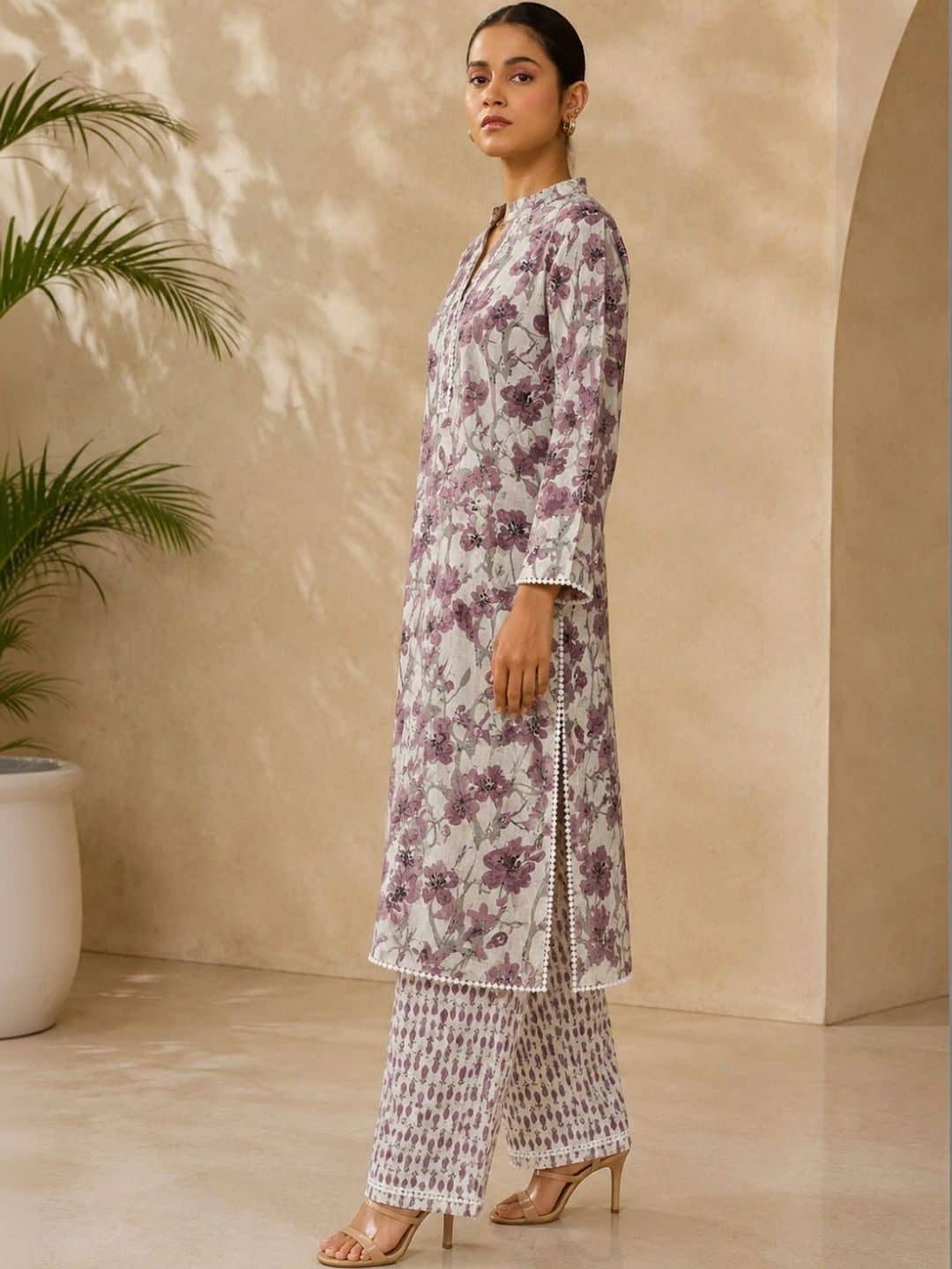 SILCHIC Floral Printed Mandarin Collar Pure Cotton Straight Kurta with Palazzos & Dupatta — photo 2