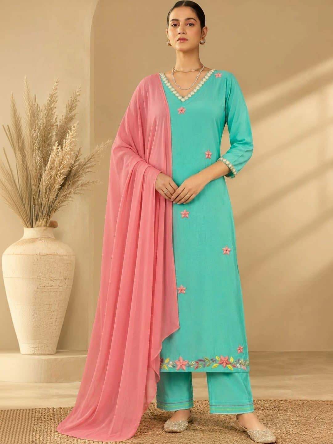 SILCHIC Women Floral Embroidered Regular Thread Work Kurta with Trousers & With Dupatta