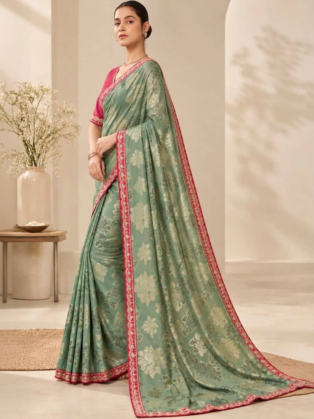 SILCHIC Floral Zari Designer Saree — photo 2