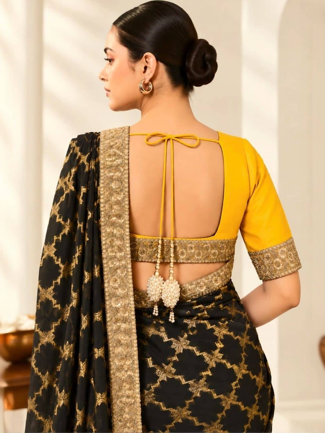 SILCHIC Floral Zari Designer Saree — photo 5